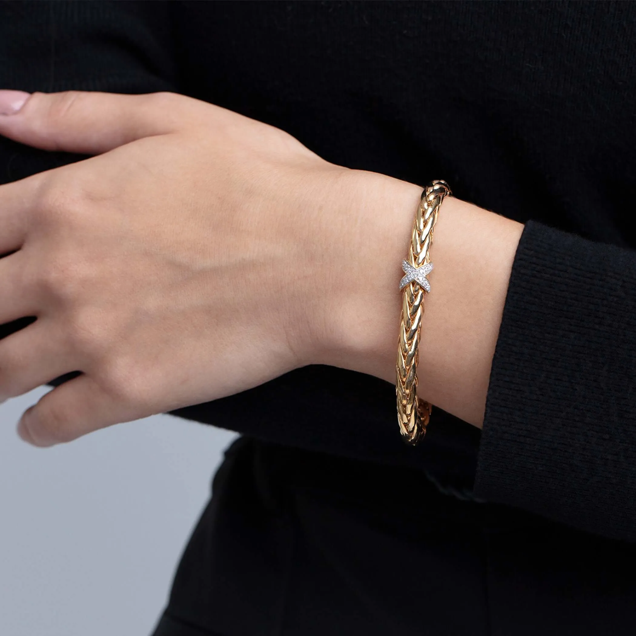 14K Gold Large 9mm Woven Diamond X Bracelet