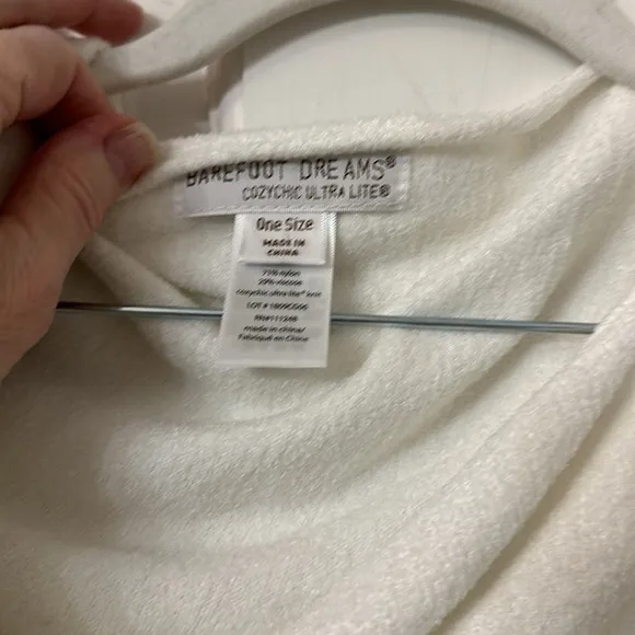 Barefoot dreams cozy chic ultra lite asymmetrical poncho Never used