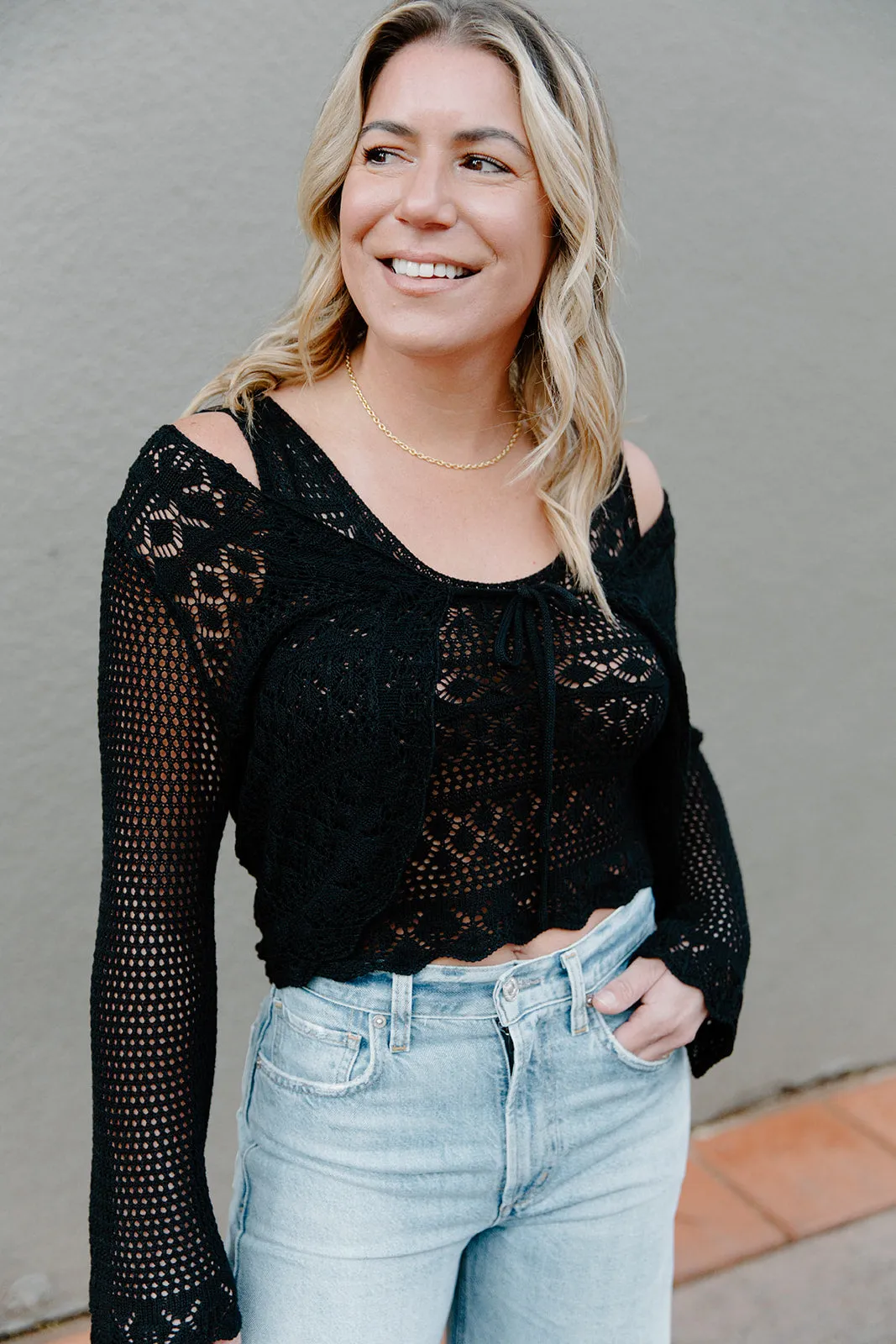 BILA Klein Top in Black