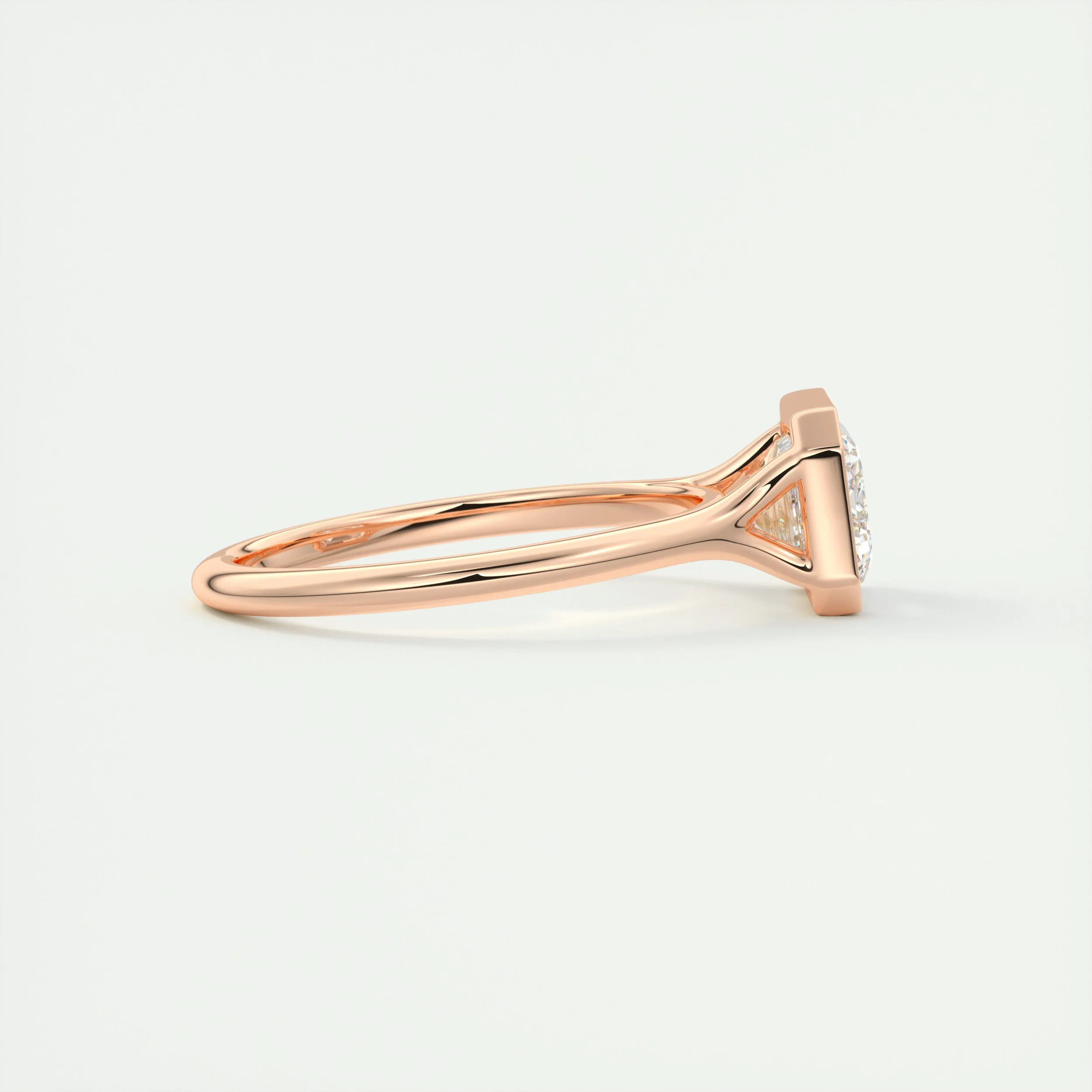 Breezy Bezel E.W. | Emerald