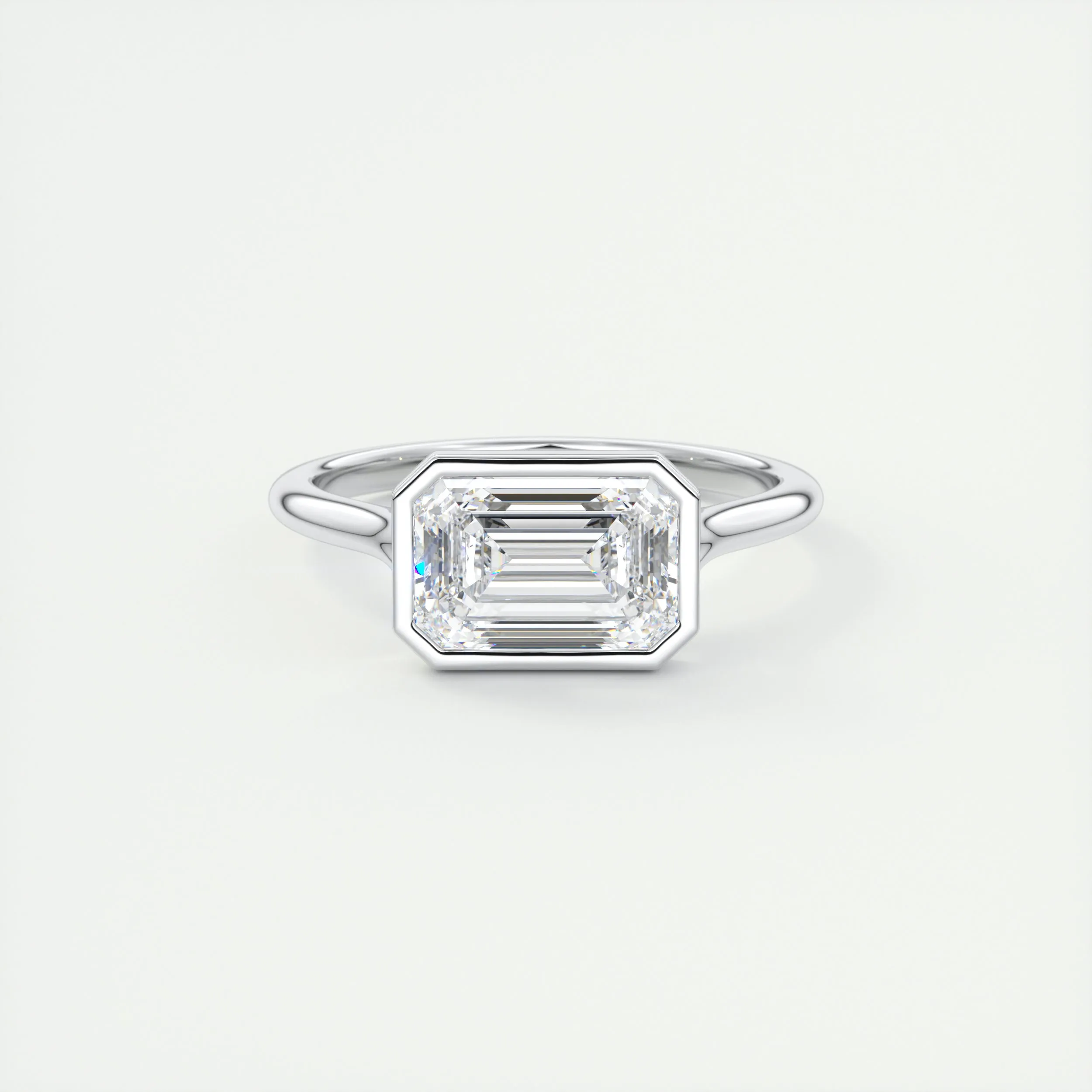 Breezy Bezel E.W. | Emerald