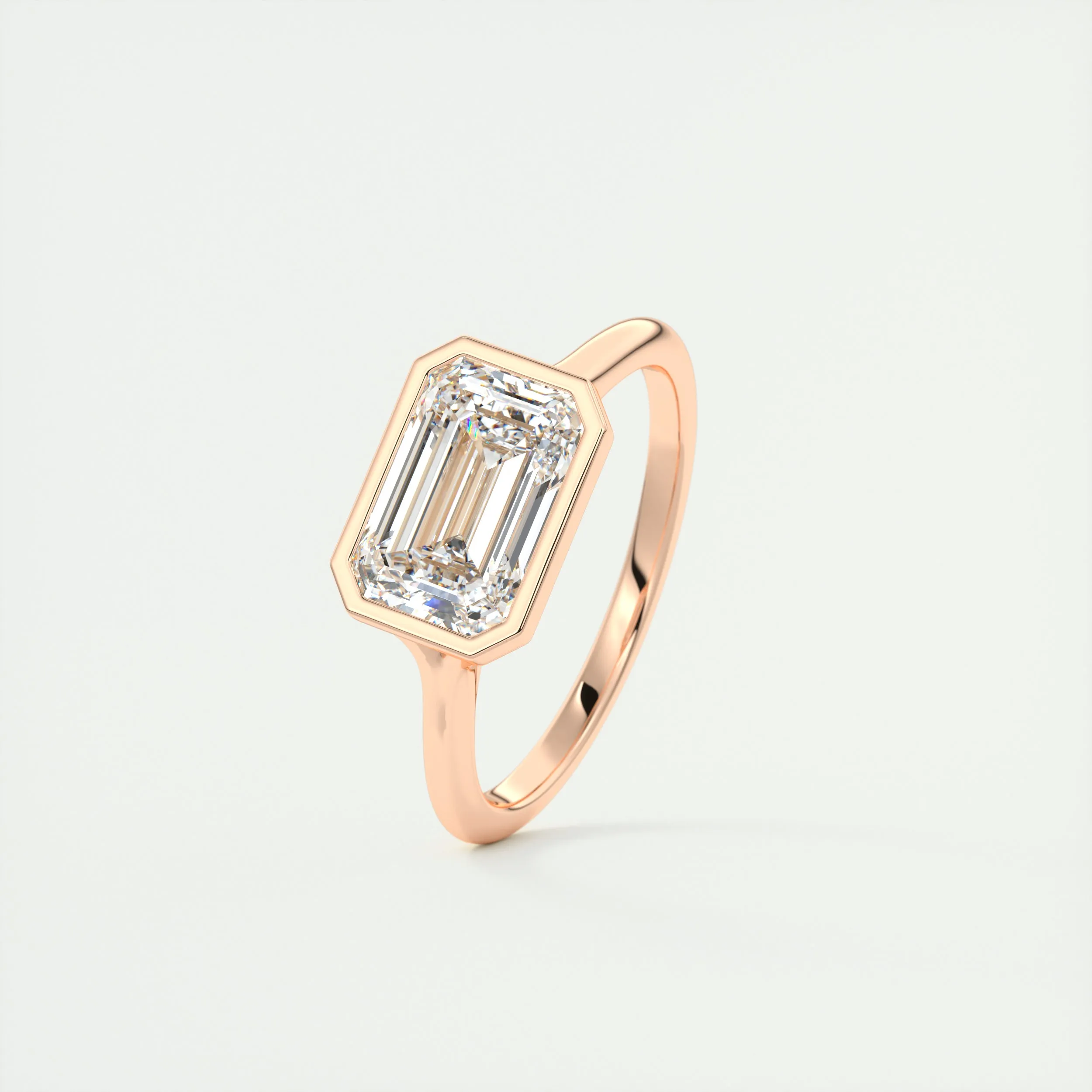 Breezy Bezel E.W. | Emerald