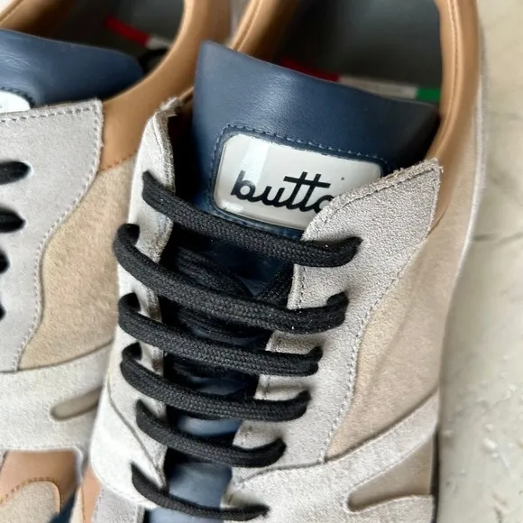 Buttawear by Dawaun Butterfield classic runner hip hop size 12​​​