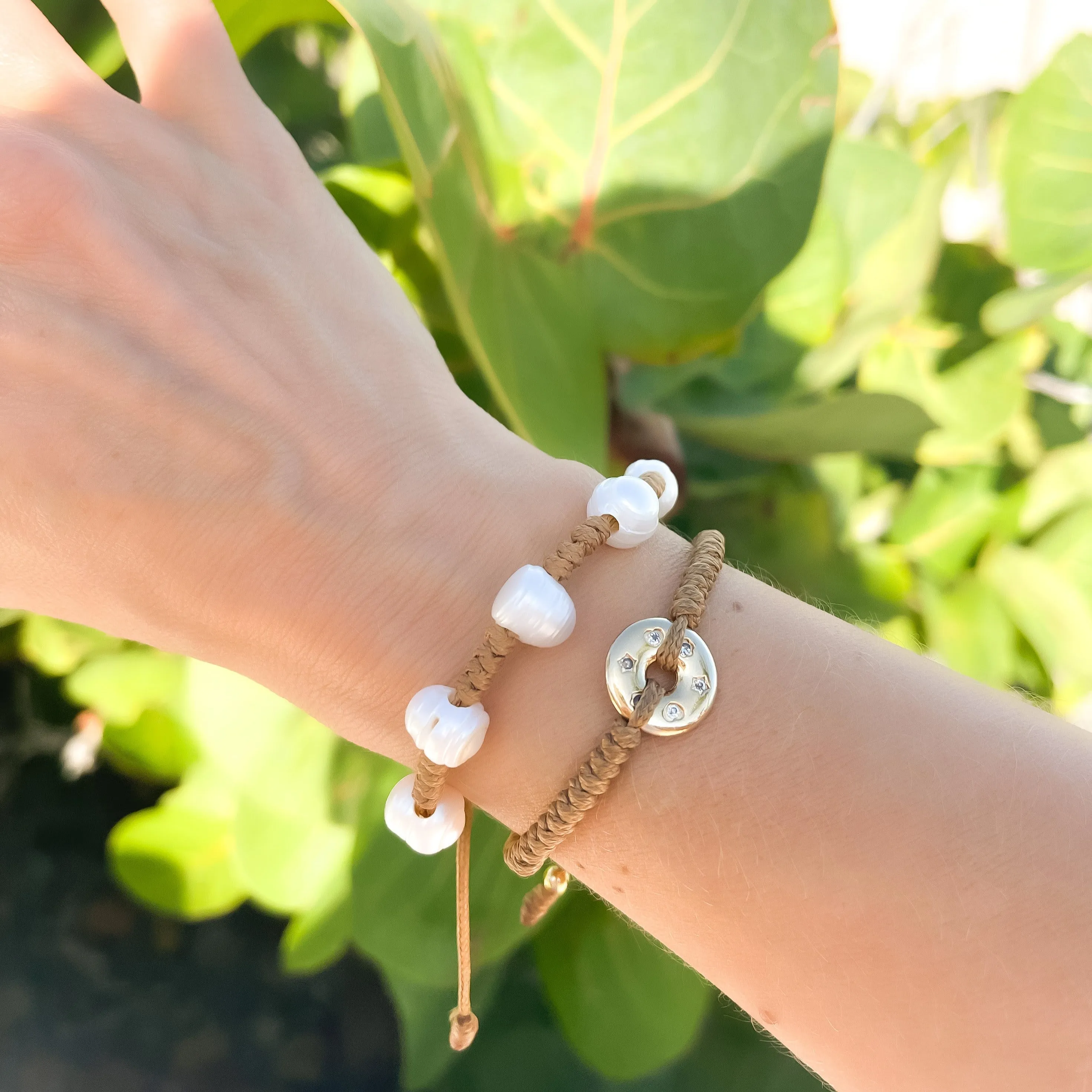 Capri Pearl Woven Bracelet - Golden