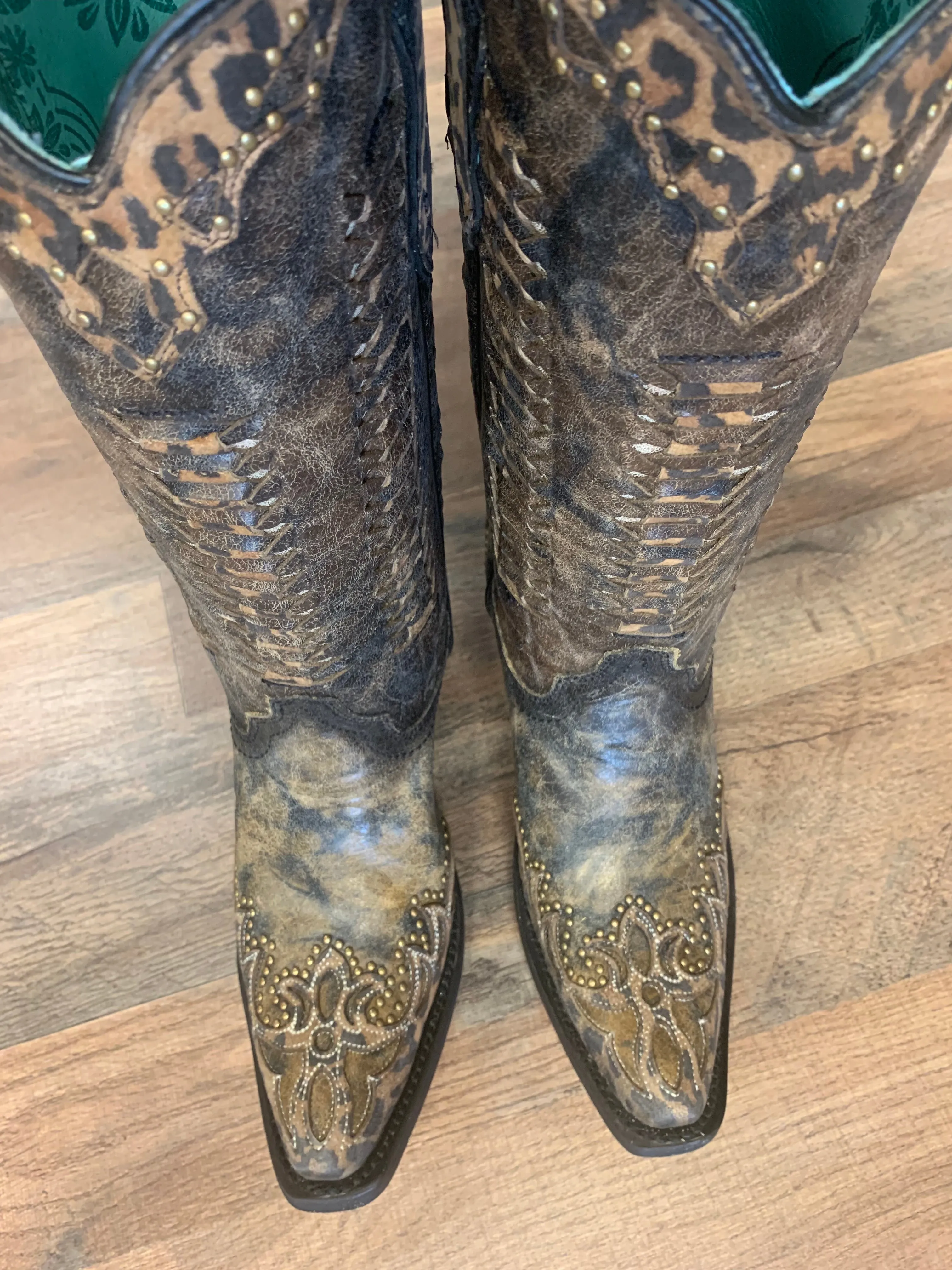 CORRAL WOMEN'S LEOPARD PRINT WOVEN WESTERN BOOTS