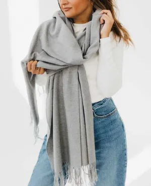 Cozy Cashmere Scarf Grey