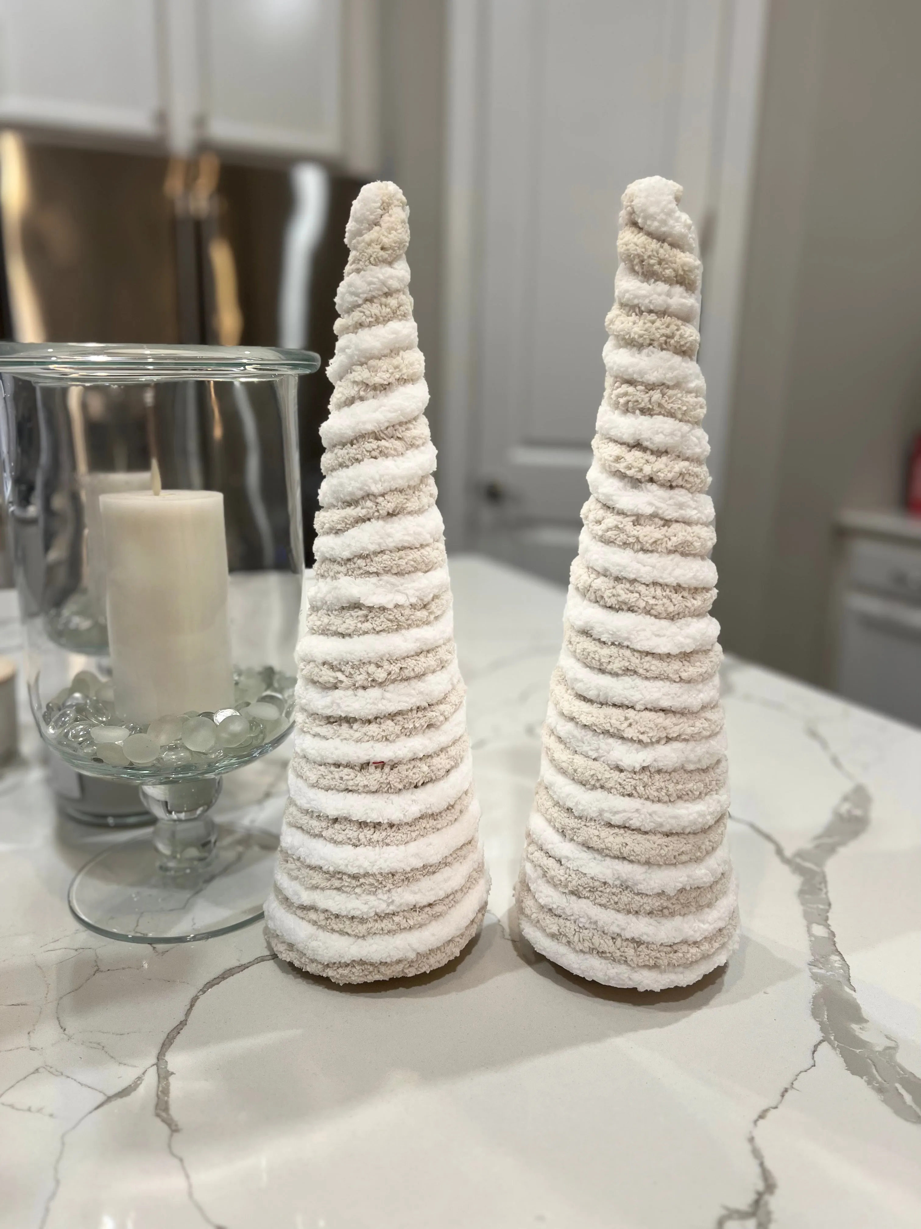 Cozy Christmas Tree Sage & White