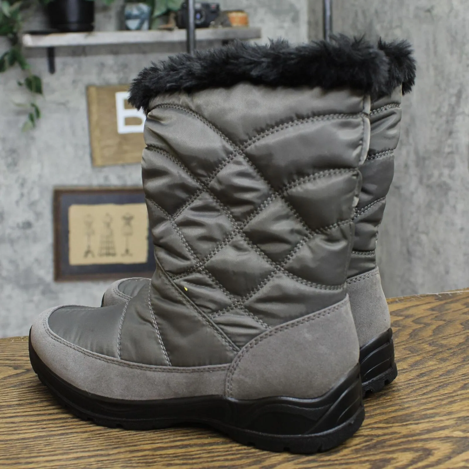 Easy Street Women's Cuddle Fuzzy Waterproof Boots CUDDLEGREY Gray 8.5M