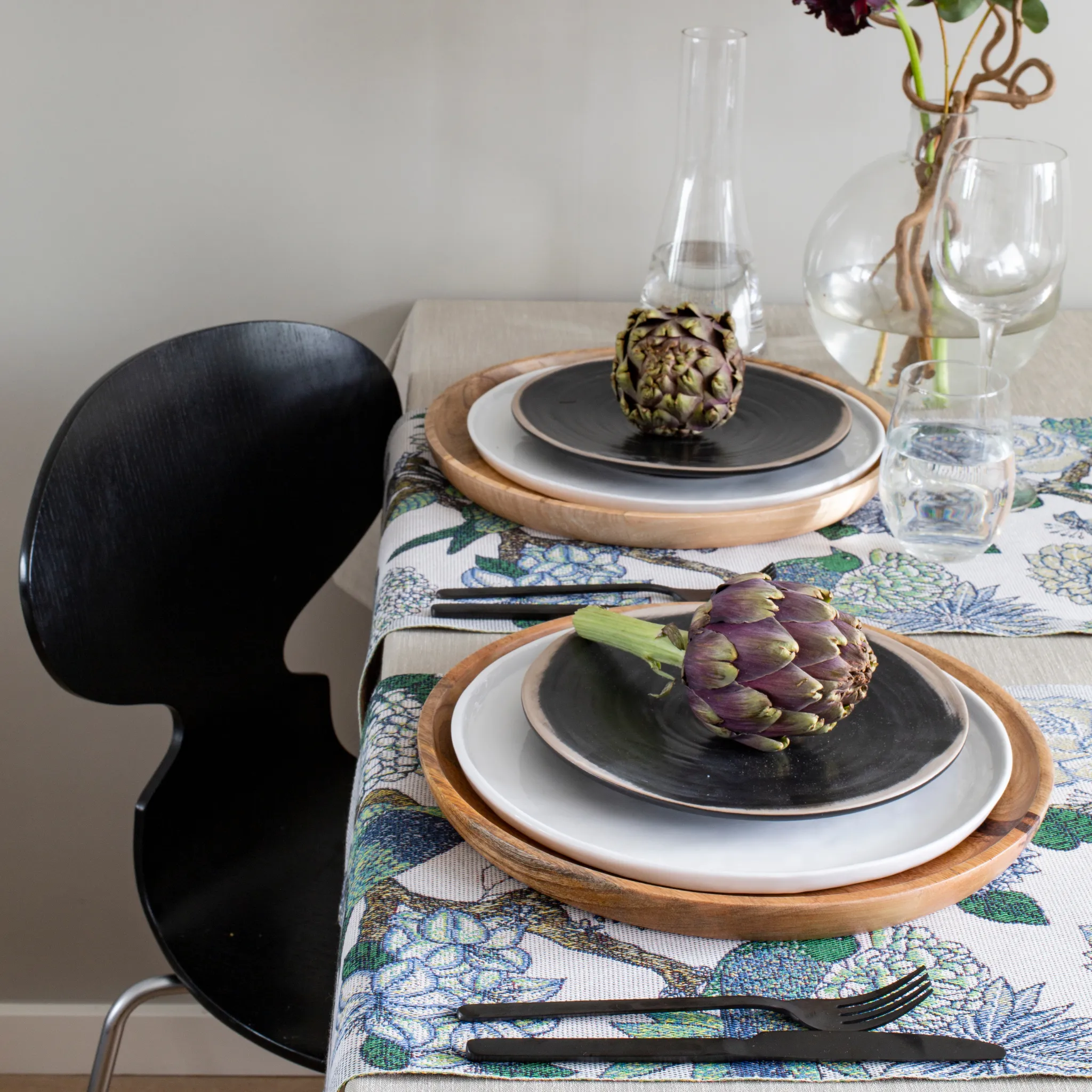 Faglabo Table Runner
