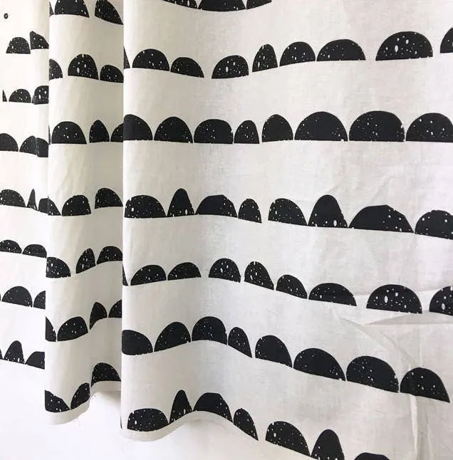 Half Moon Cotton Fabric, Quality Korean Fabric - Black and White - By the Yard /93182