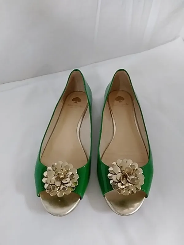 KATE SPADE Women's Green Patent Leather Flats with Gold Floral Embelishment Size 8.5