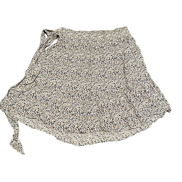 Madewell Tie-Waist Tiered Skirt in Fieldwalk Floral