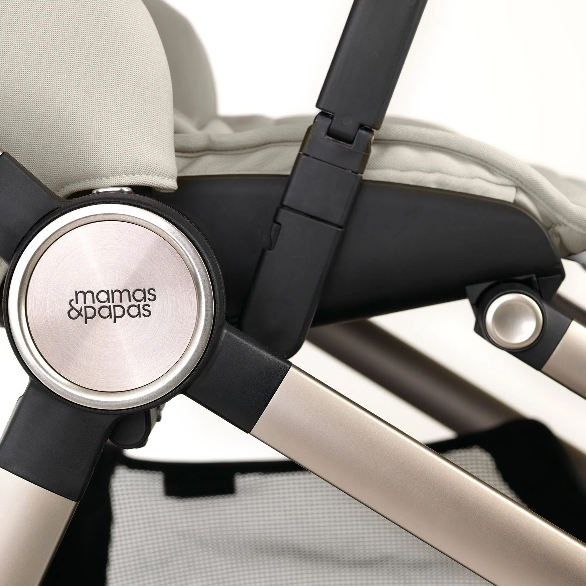 Mamas & Papas Vardo Complete Cybex Bundle in Shell