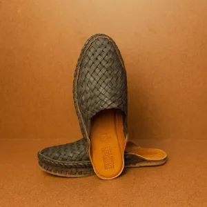 Mohinders Men's Woven City Slippers in Charcoal