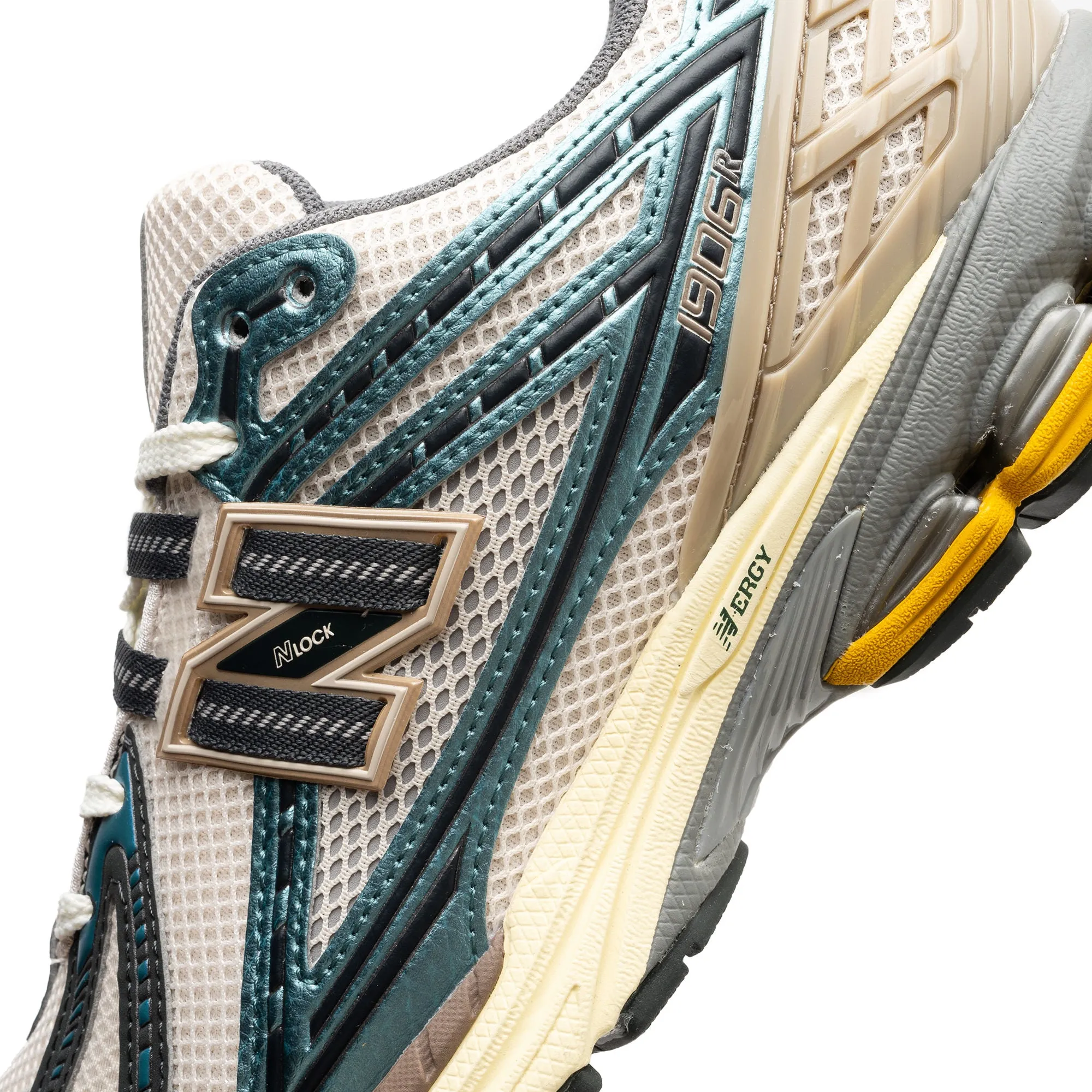 New Balance M1906RRC Spruce/Moonbeam