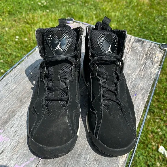 Nike Air Jordan True Fight, youth size 6, black suede, white and silver