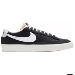 Nike Blazer Low '77 Suede Black/White-White Youth 6.5 streetwear sportswear