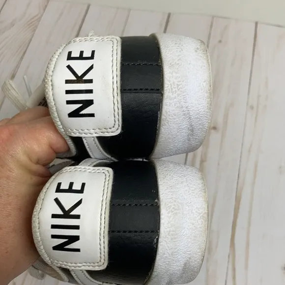 Nike Blazer Low '77 Suede Black/White-White Youth 6.5 streetwear sportswear