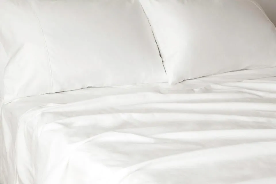 Pillow Protector Cover with Zipper