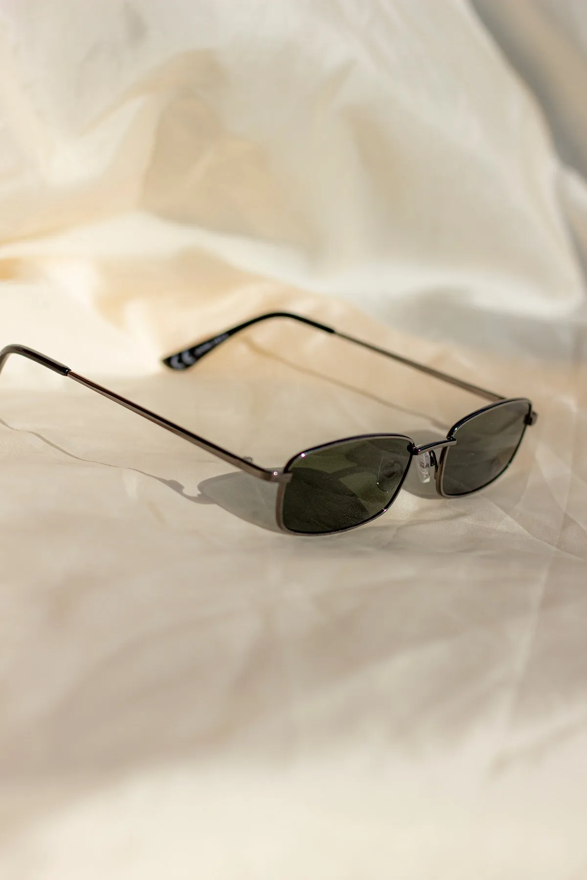 Rectangle Wire Frame Sunglasses