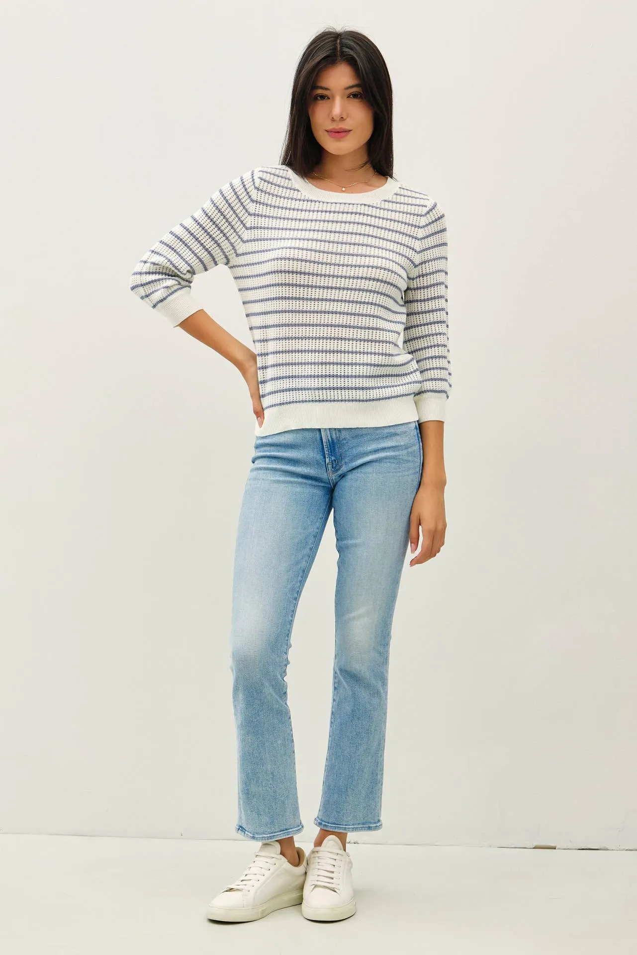 STRIPED 3/4 SLEEVE SWEATER