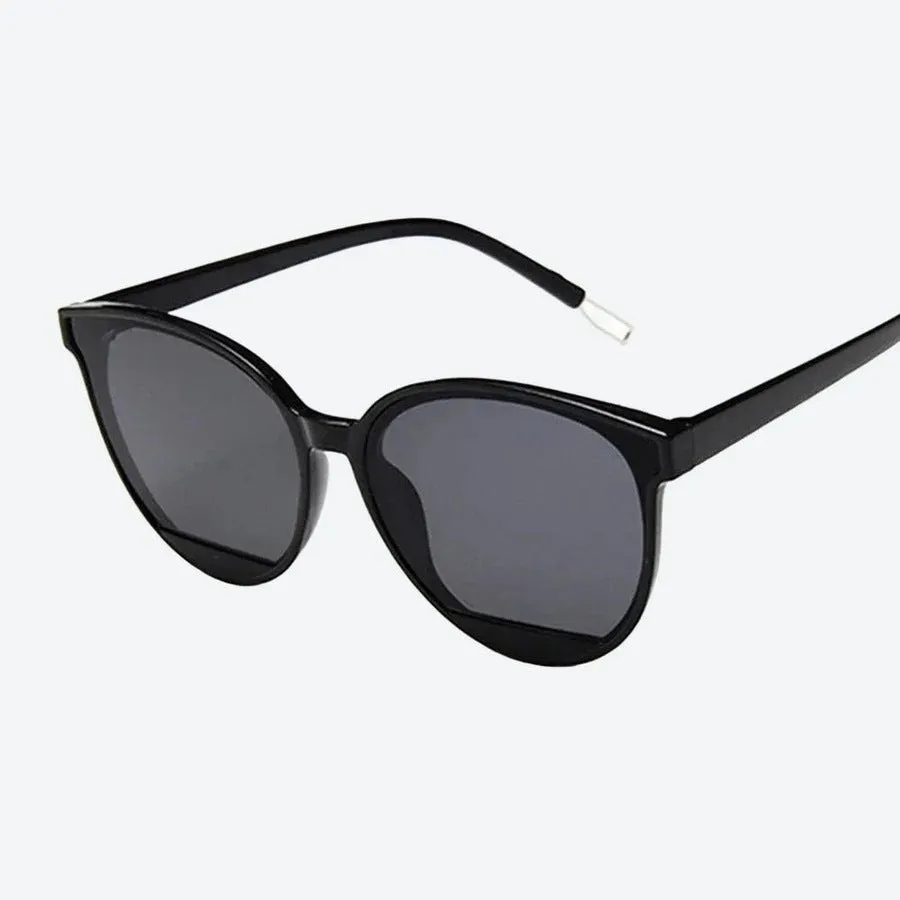 Stylish Oversized Cat-Eye Sunglasses