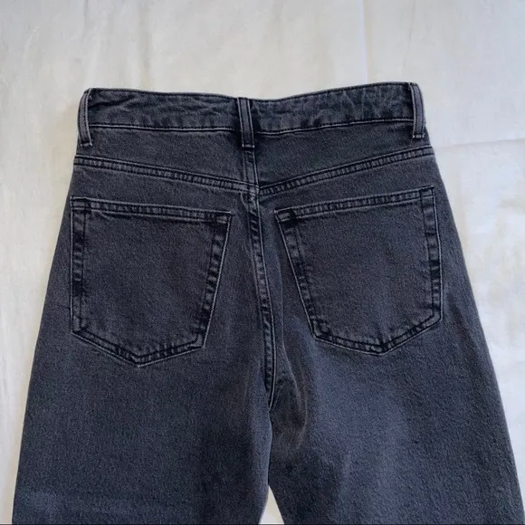 TOPSHOP RIP HEM STRAIGHT JEANS