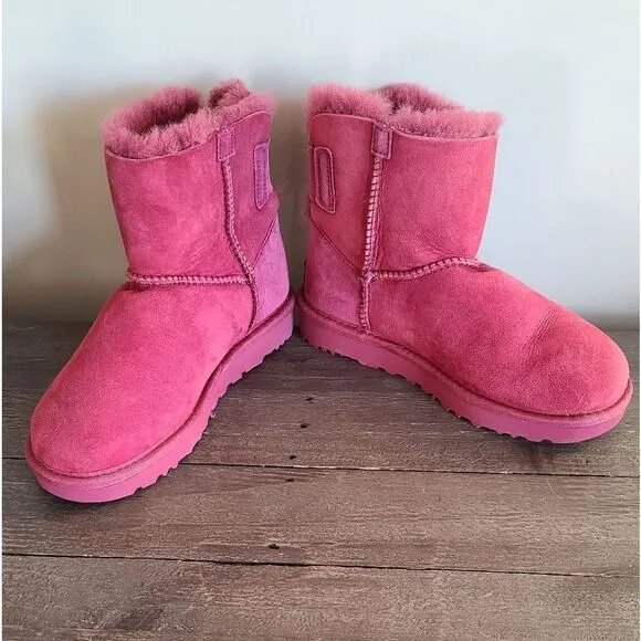 UGG MINI BAILEY BOW BRILLIANT CRYSTAL SUEDE SHEEPSKIN BOOTS Garnet Size 5