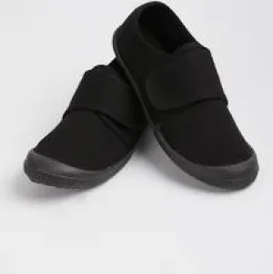 Velcro PE Pumps