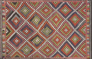 Vintage Turkish Kilim - 5'9" x 8'10"