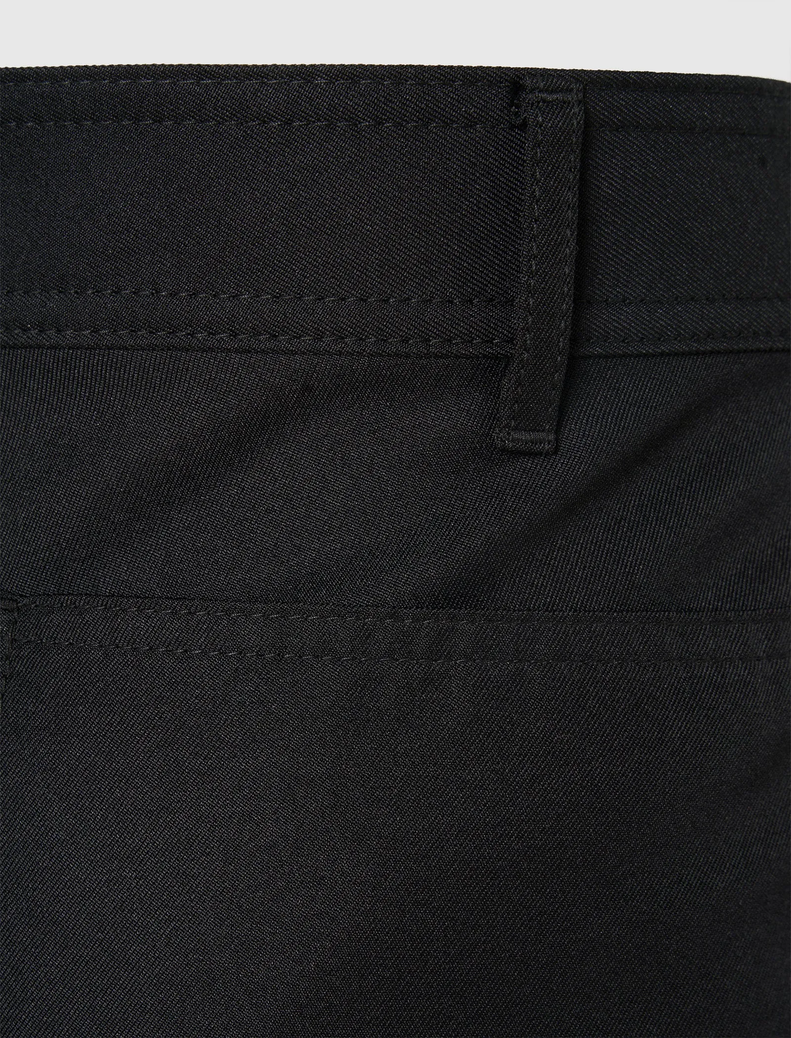 WOVEN SHORTS