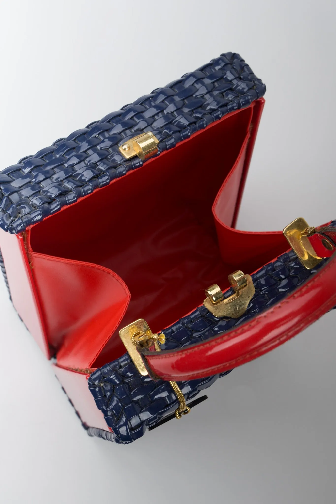 Woven Vinyl Basket Box Bag